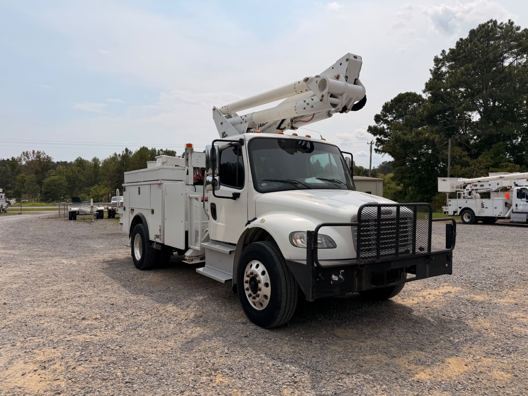 2018 Freightliner M2 106 Altec bucket truck