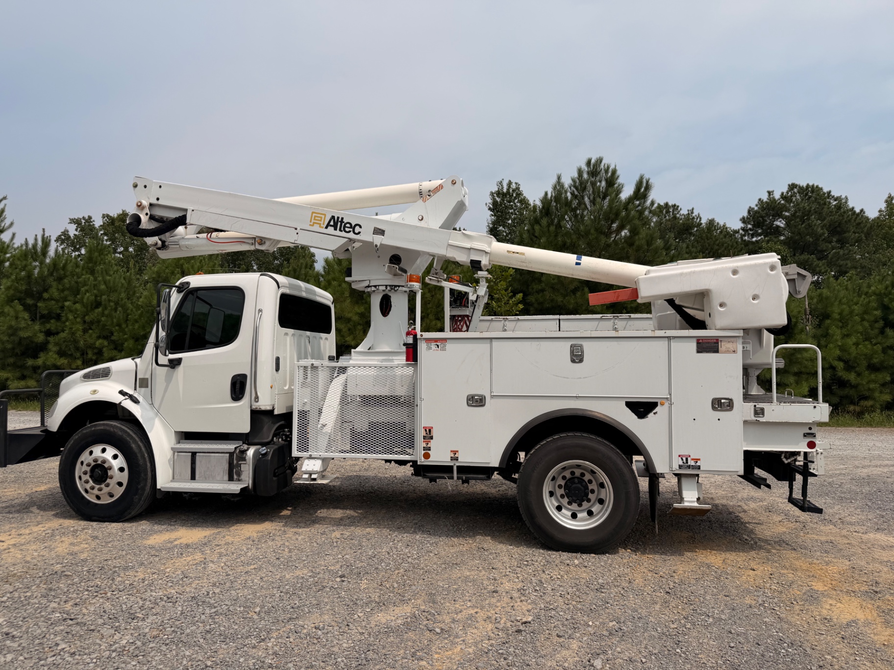 2018 Freightliner M2 106 Altec bucket truck