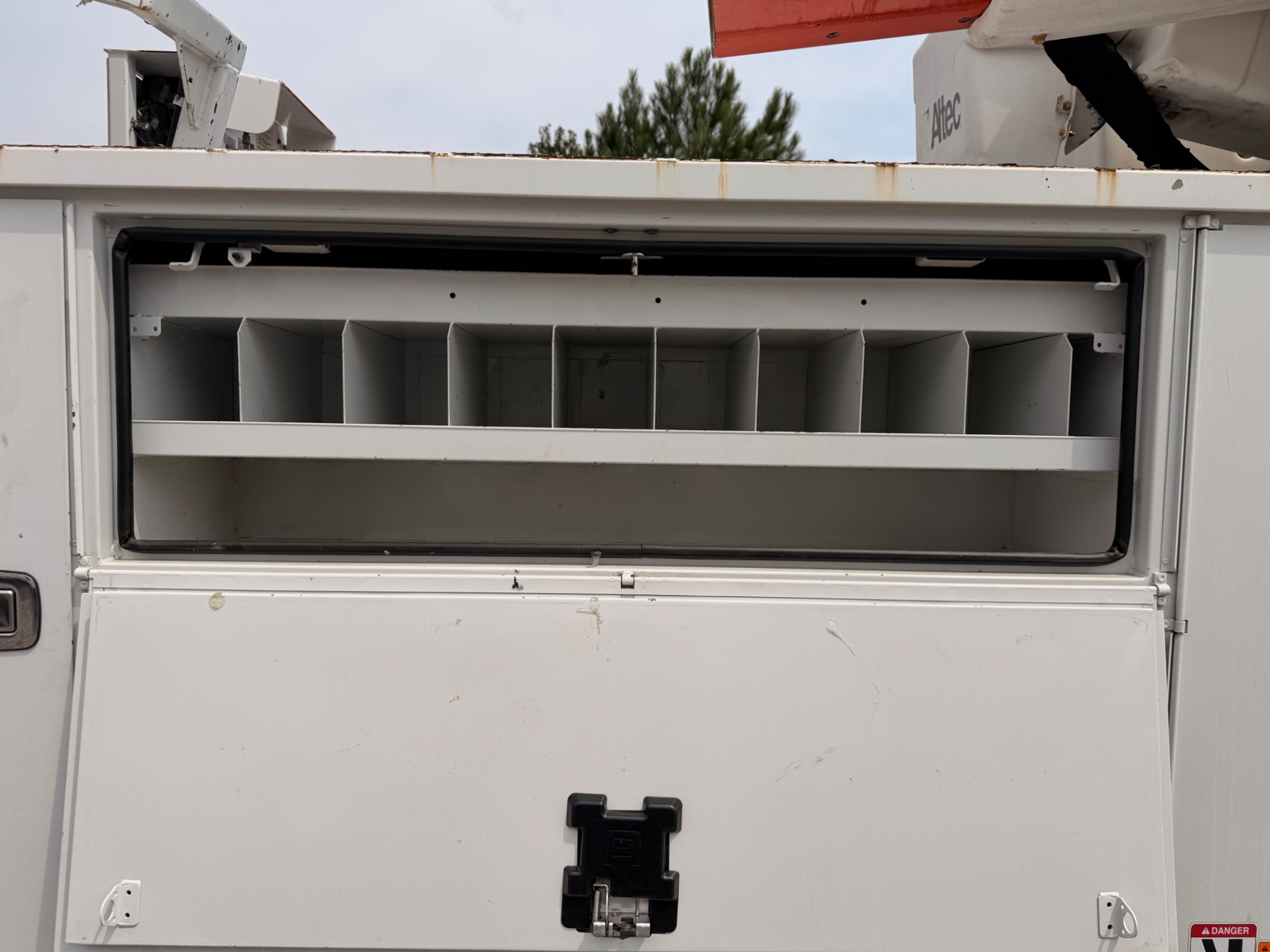 2018 Freightliner M2 106 Altec bucket truck