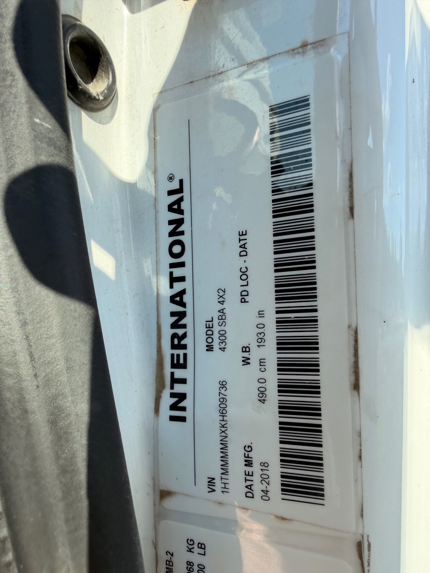 International VIN and certification tag