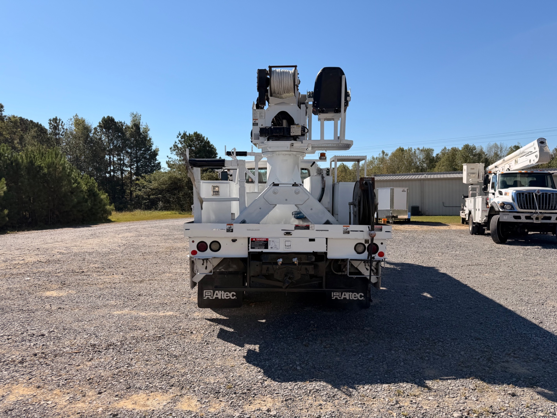 2018 Freightliner M2 106 Altec digger derrick