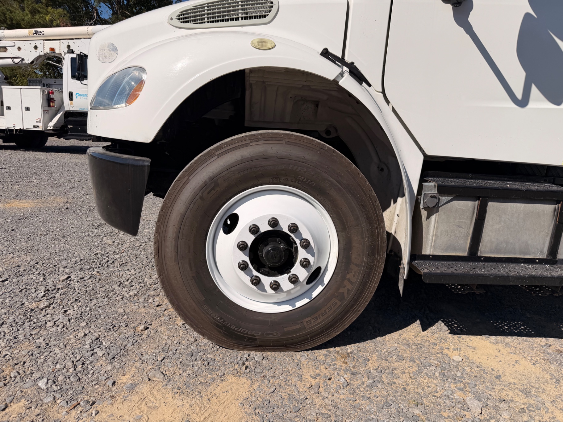 2018 Freightliner M2 106 Altec digger derrick