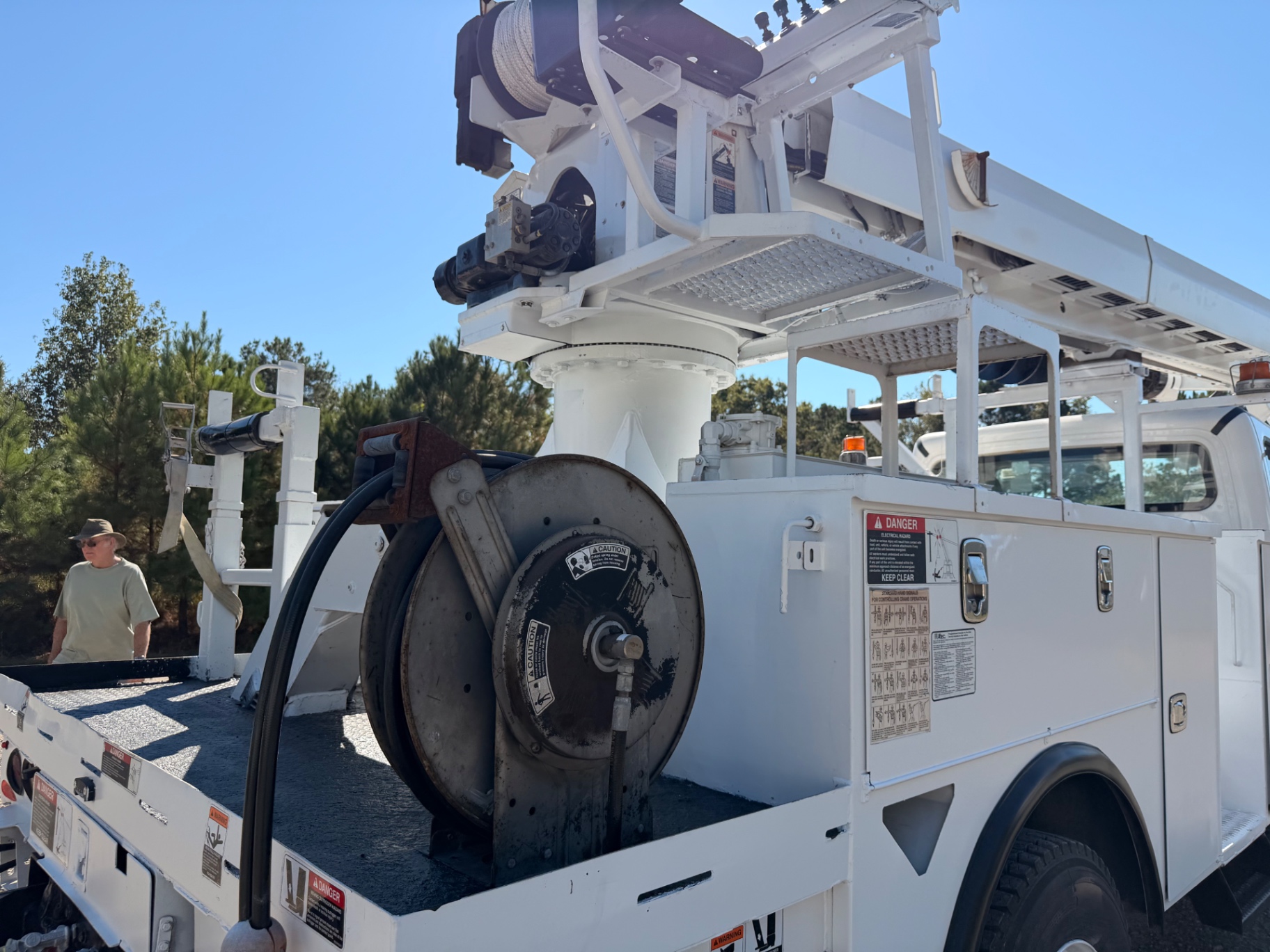 2018 Freightliner M2 106 Altec digger derrick